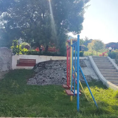 Хотел елит