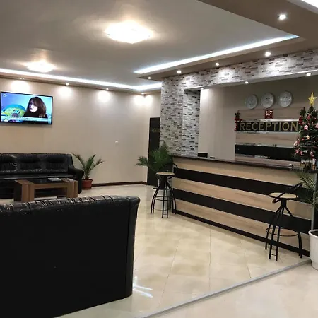 Elit Hotel 2*