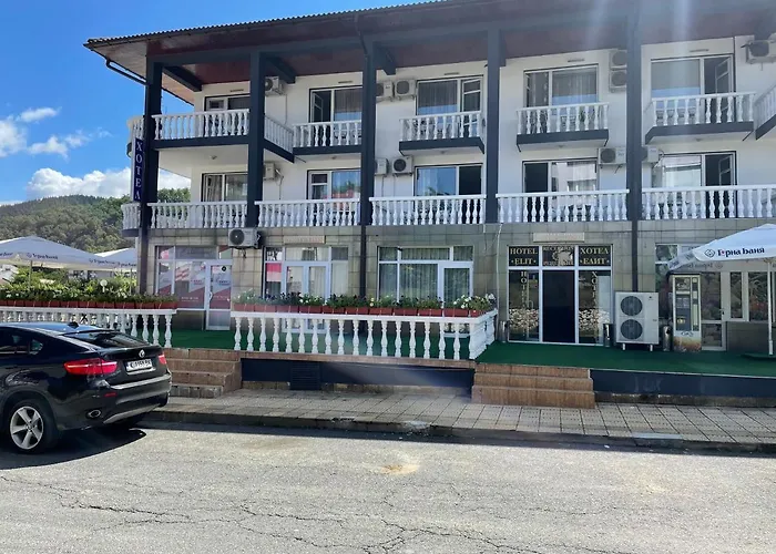 Hotel Elit Kirkovo (Kardzhali)